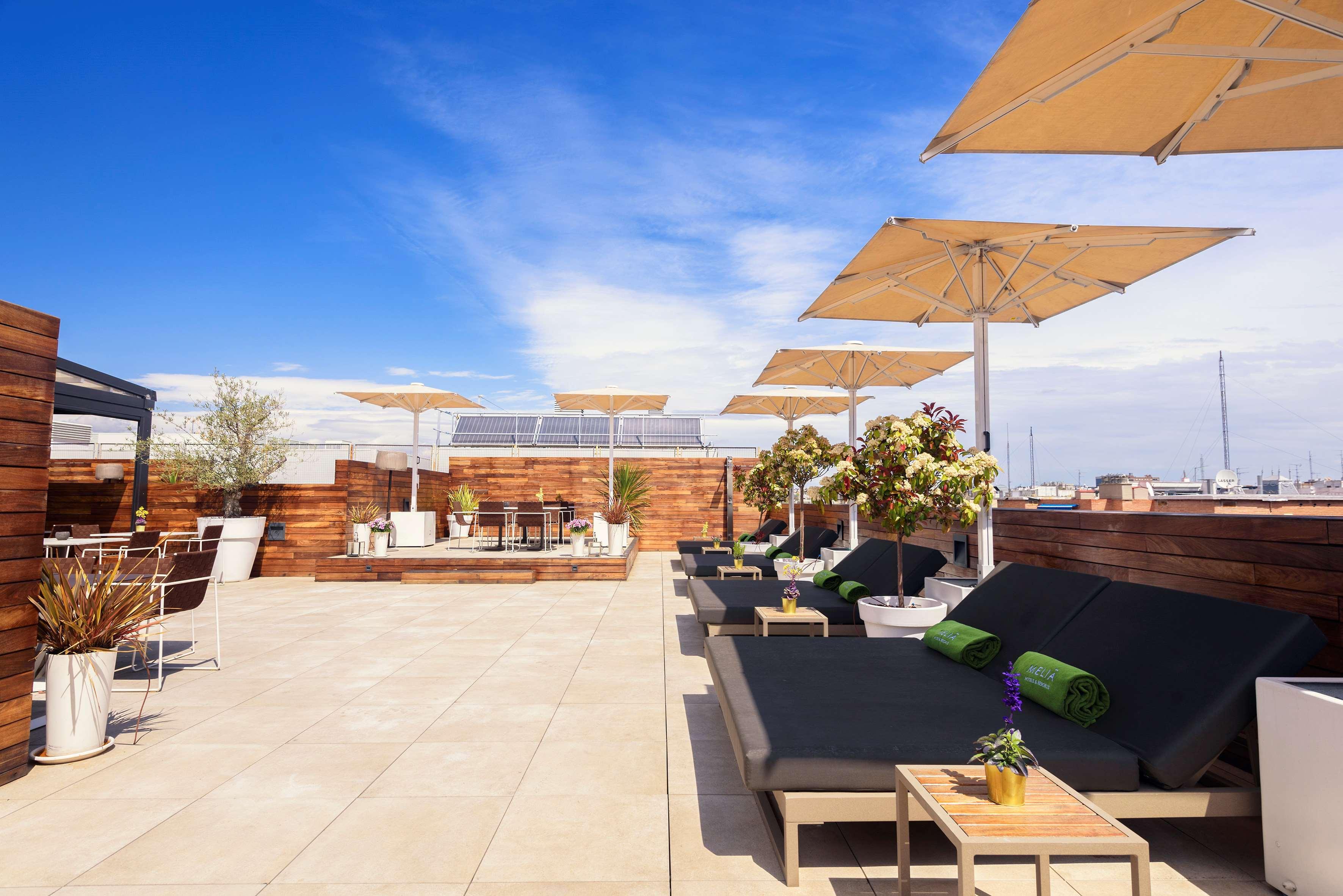 Melia Madrid Serrano Esterno foto